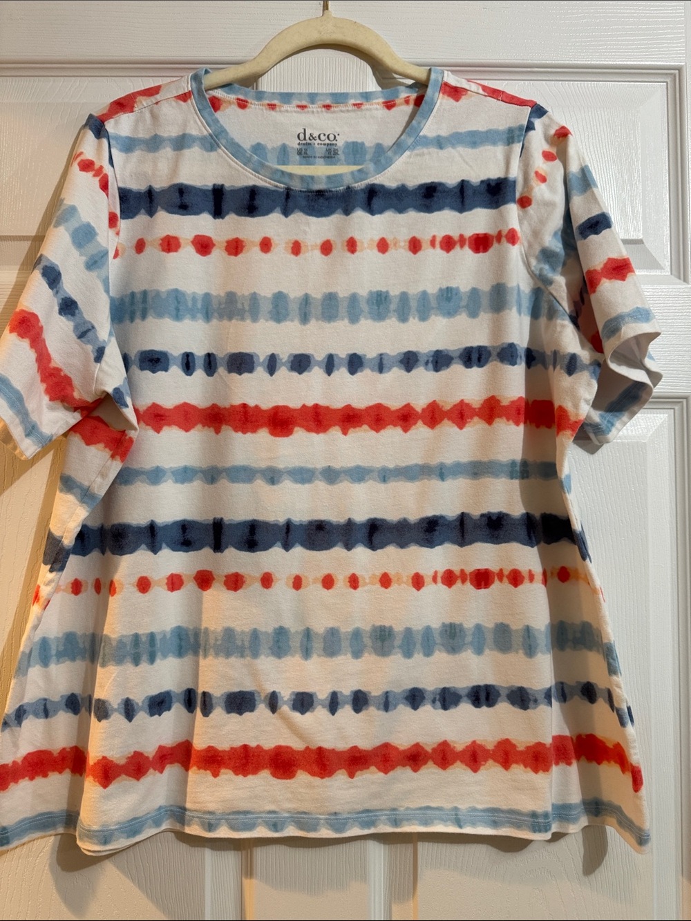 Denim&Co White Short Sleeve Tee with Red & Blue Tie-Dye Stripes